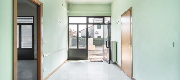 Oficina en Fossalta di Piave, Italy 90 m² No. 310999 12