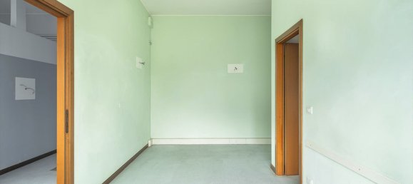 Oficina en Fossalta di Piave, Italy 90 m² No. 310999 3