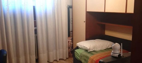 4 bedrooms Apartment in Novara, Italy No. 339581 11