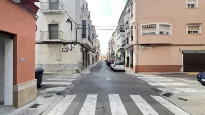  Garage in Alzira, Spain No. 190615