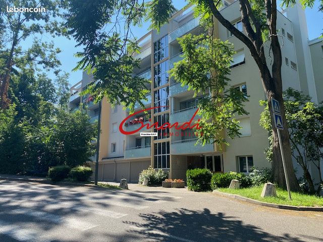 Apartamento de 3 dormitorios en Rixheim, France No. 264905