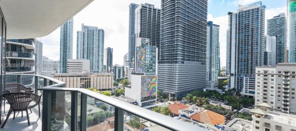 2 chambres propriété commerciale à vendre à Miami, Miami-Dade, Florida, USA № 614887 23