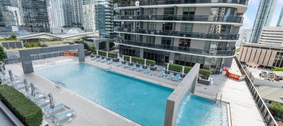 2 chambres propriété commerciale à vendre à Miami, Miami-Dade, Florida, USA № 614887 9