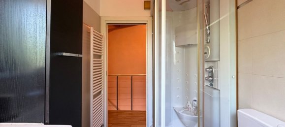 Apartamento de 4 habitaciónes en Udine, Italy No. 282440 15