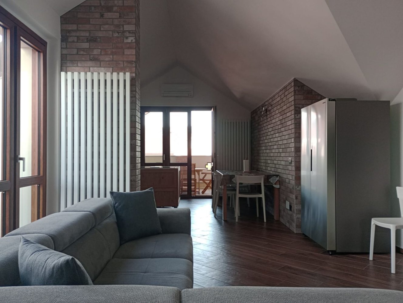 Ático de 4 habitaciónes en Valenza, Italy No. 251495