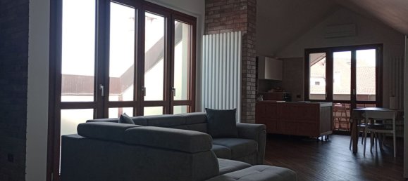 Ático de 4 habitaciónes en Valenza, Italy No. 251495 4