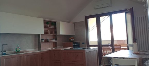Ático de 4 habitaciónes en Valenza, Italy No. 251495 5