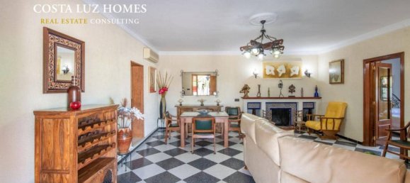 4 bedrooms House in Arcos de la Frontera, Spain No. 182702 8