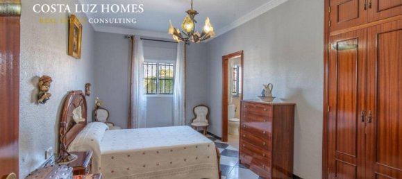 4 bedrooms House in Arcos de la Frontera, Spain No. 182702 13