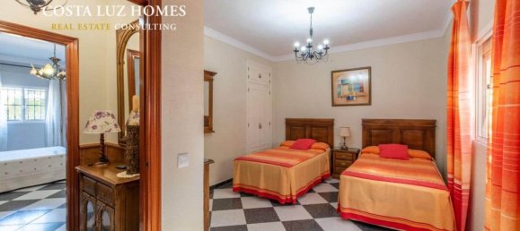 4 bedrooms House in Arcos de la Frontera, Spain No. 182702 12