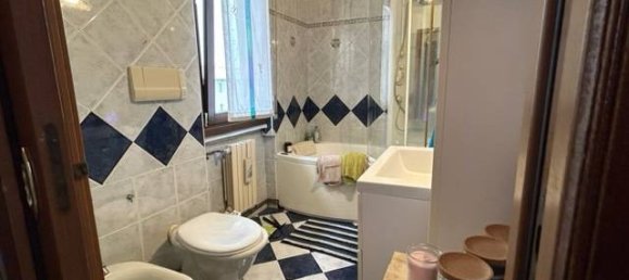 2-salle Appartement à Cologne, Italy No. 296709 20