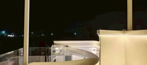 Moradia T5 em Pattaya, Thailand N.º 82670 22