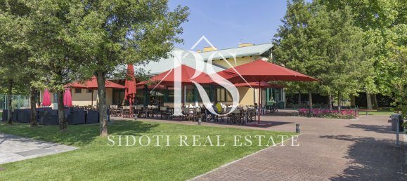 4 rooms Apartment in Pioltello, Italy No. 2562 48