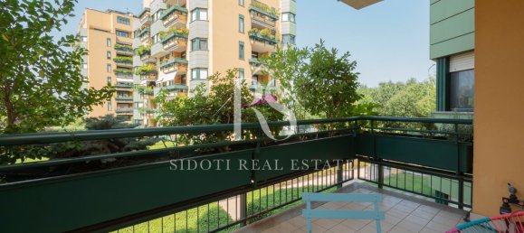 4 rooms Apartment in Pioltello, Italy No. 2562 31