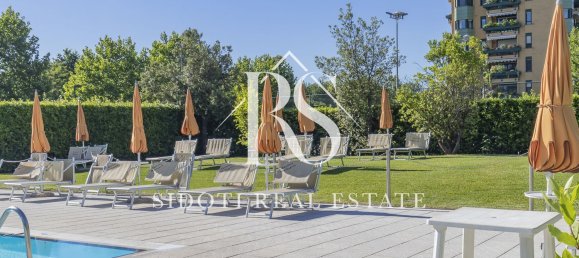 4 rooms Apartment in Pioltello, Italy No. 2562 36