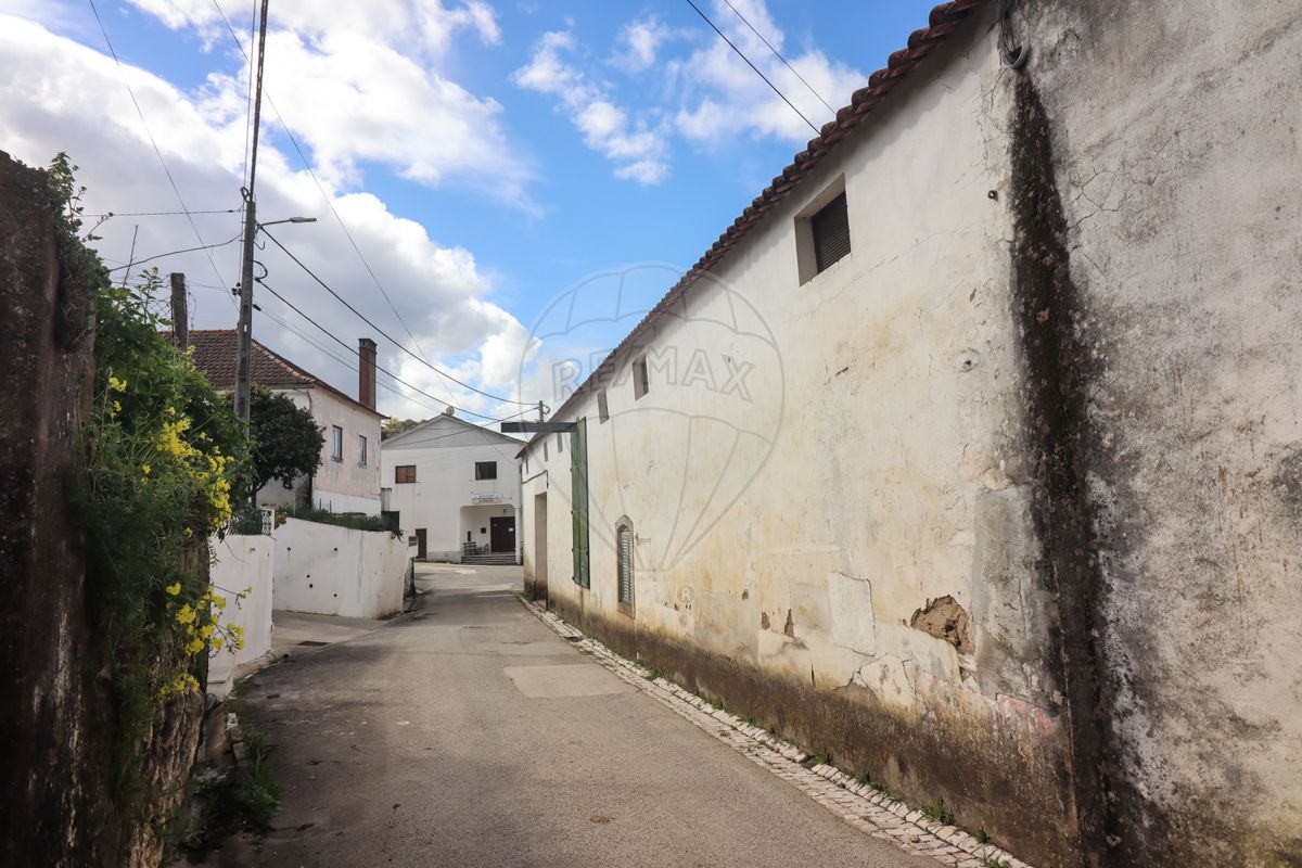 224m² Warehouse in Alenquer, Portugal No. 178857