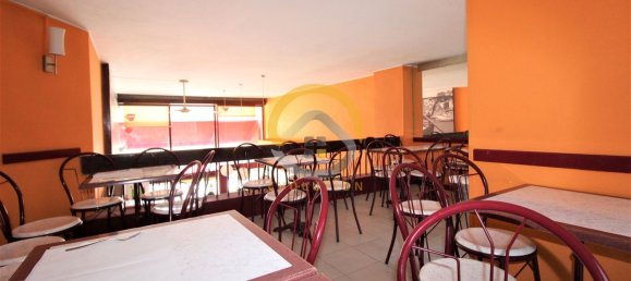 Propriété commerciale à Porto, Portugal 100m² No. 81974 7