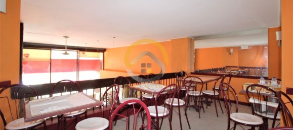 Propriété commerciale à Porto, Portugal 100m² No. 81974 8