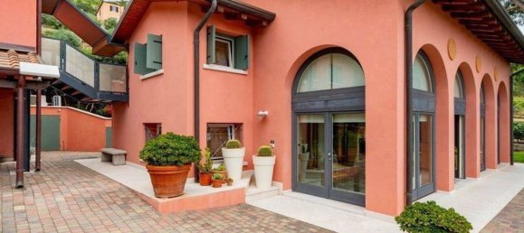 Villa de 4 dormitorios en Campo nell'Elba, Italy No. 106316 40