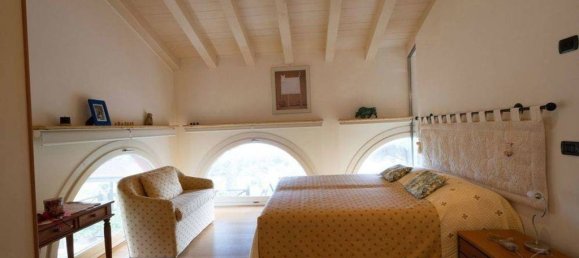 Villa de 4 dormitorios en Campo nell'Elba, Italy No. 106316 9