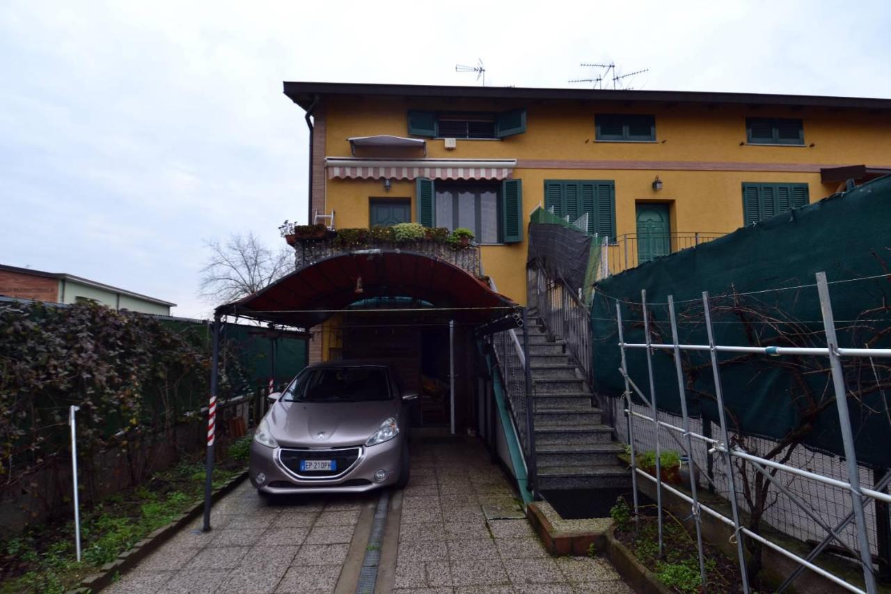 3غرفة فيلا في Dovera, Italy رقم 33926