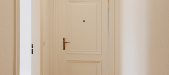 2 rooms Apartment in Friedrichshain, Germany No. 238419 2