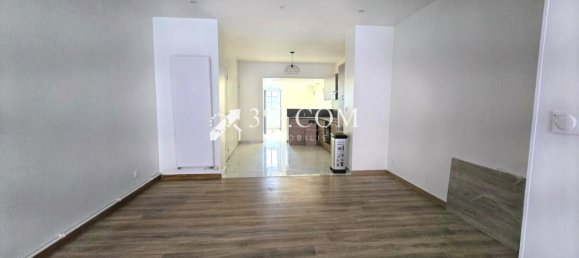 3 bedrooms Villa in Tourcoing, France No. 41963 10