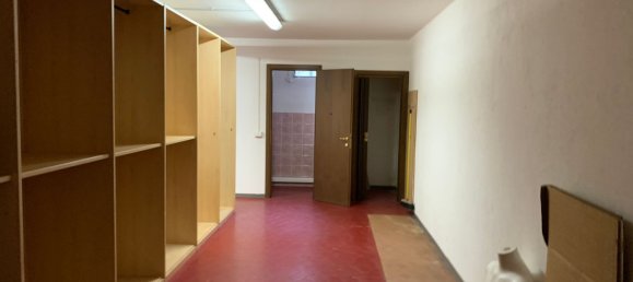 Entrepôt à Seriate, Italy 190m² No. 86079 2