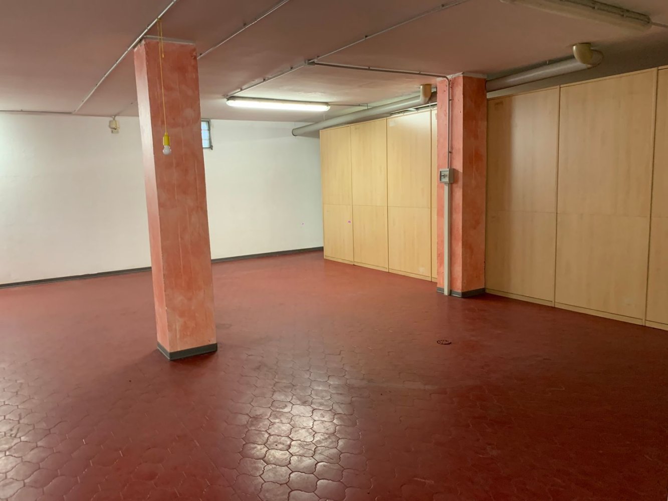 Entrepôt à Seriate, Italy 190m² No. 86079