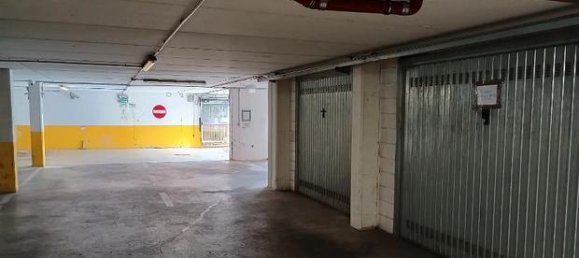 29m² Garage in Trento, Italy No. 260415 2