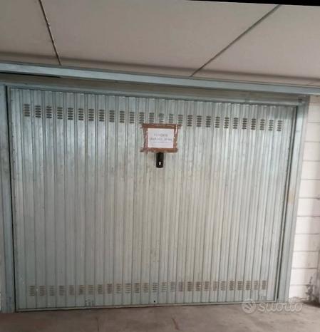 29m² Garage in Trento, Italy No. 260415