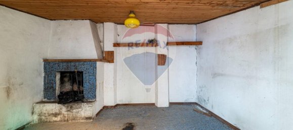 4 rooms House in Santa Maria Nuova, Italy No. 3035 2