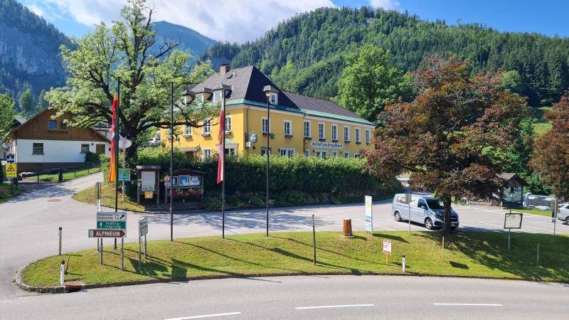 Коммерческая недвижимость 780м² в Рослайтен, Австрия № 195399