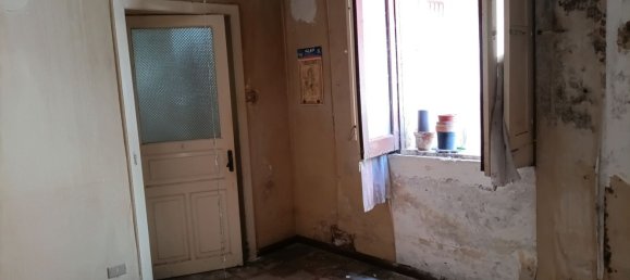 5 rooms House in Belpasso, Italy No. 271885 9