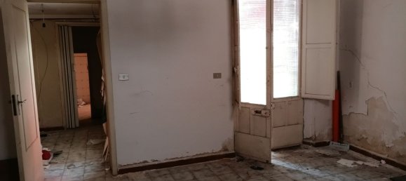5 rooms House in Belpasso, Italy No. 271885 17