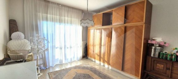 5-Zimmer Wohnung in San Giovanni Teatino, Italy, Nr. 25334 9