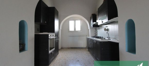 5 rooms House in Mesagne, Italy No. 117649 9