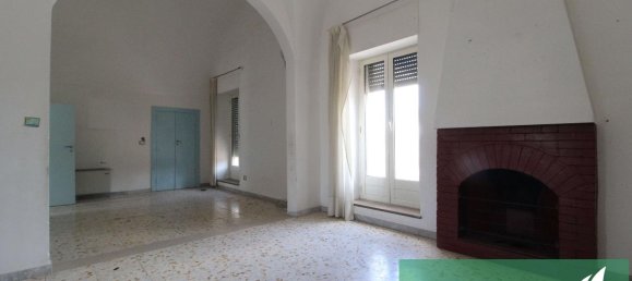 5 rooms House in Mesagne, Italy No. 117649 6