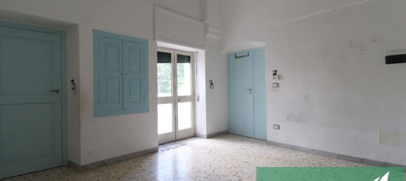 5 rooms House in Mesagne, Italy No. 117649 3