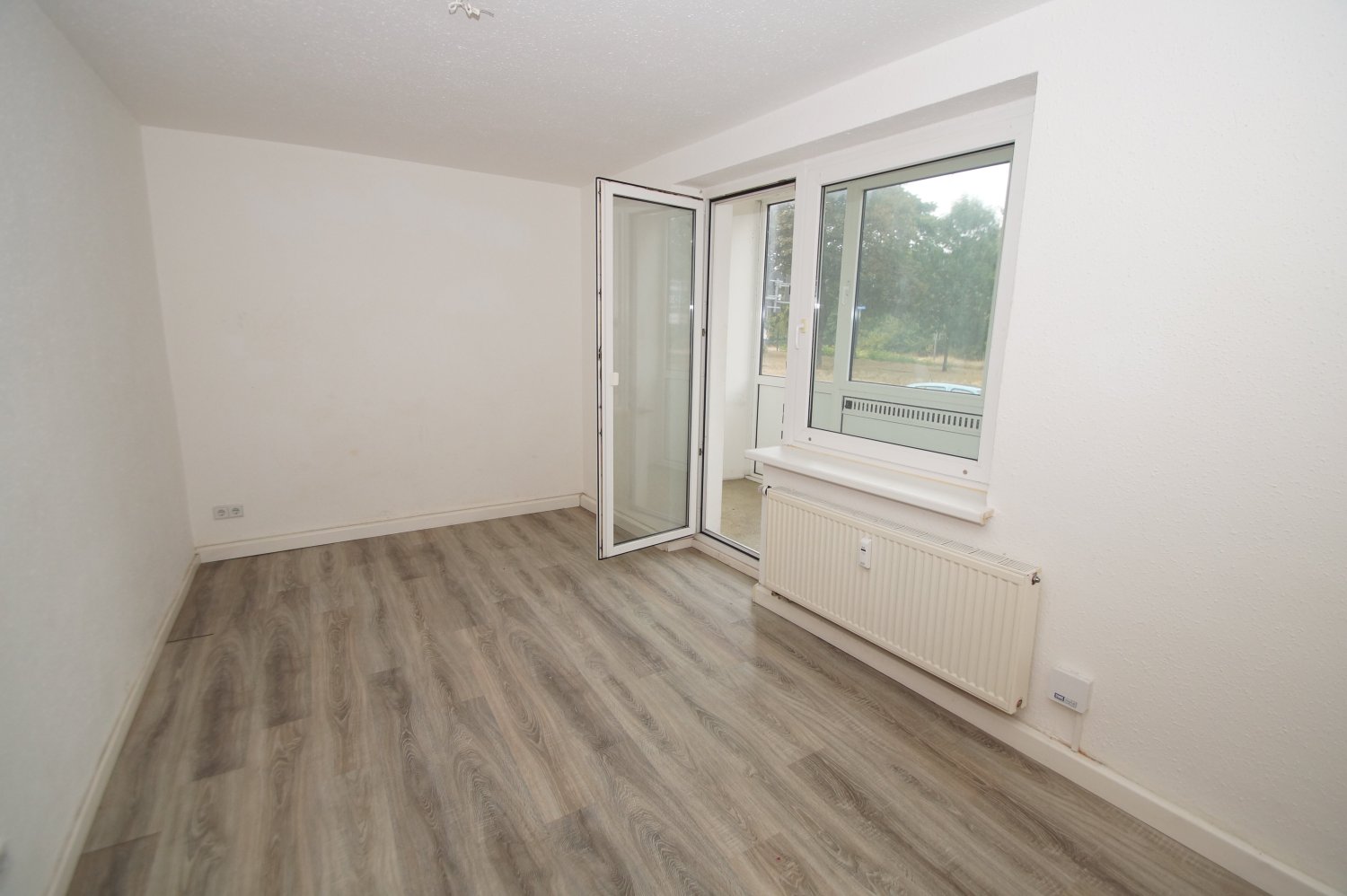 2 rooms Apartment in Erfurt, Germany No. 71744