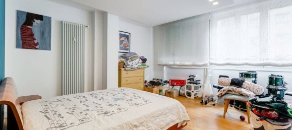 3 bedrooms Apartment in Rome, Italy No. 95075 14