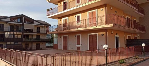 3-salle Appartement à Gravina di Catania, Italy No. 71034 2