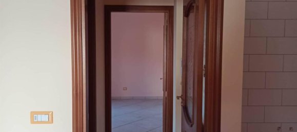 3-salle Appartement à Gravina di Catania, Italy No. 71034 9