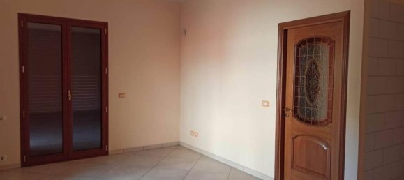 3-salle Appartement à Gravina di Catania, Italy No. 71034 4