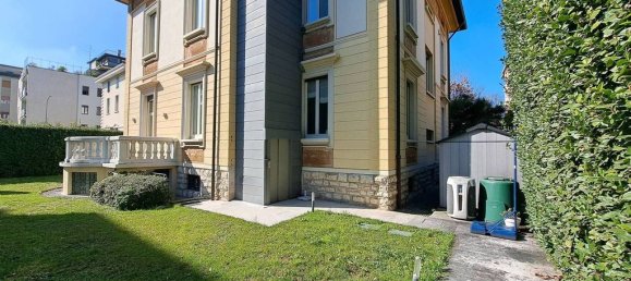 Villa de 6 dormitorios en Brescia, Italy No. 86954 17