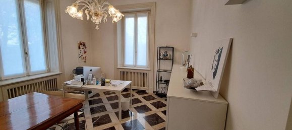 Villa de 6 dormitorios en Brescia, Italy No. 86954 20