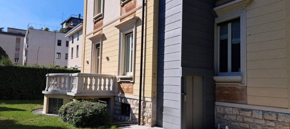 Villa de 6 dormitorios en Brescia, Italy No. 86954 4