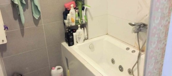 4 bedrooms House in Hai Ba Trung, Vietnam No. 2501 14