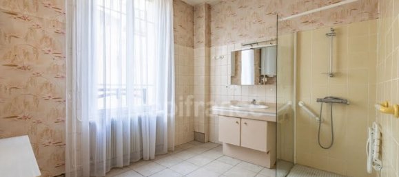 4 bedrooms House in Fere-en-Tardenois, France No. 38823 18