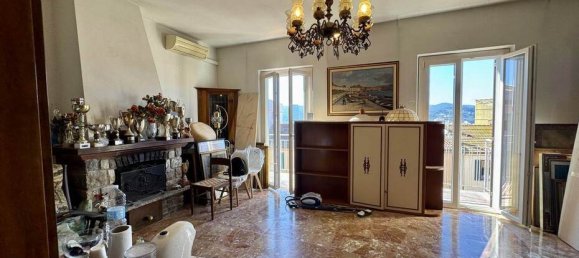 Квартира с 3 спальнями в Портоферрайо, Италия № 82141 21